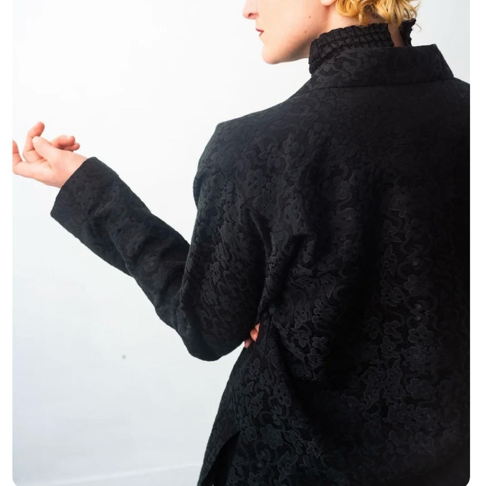 VTG 90’s Issey Miyake Black Jacket Size 3 Flower and Demon Print - Picture 5 of 15